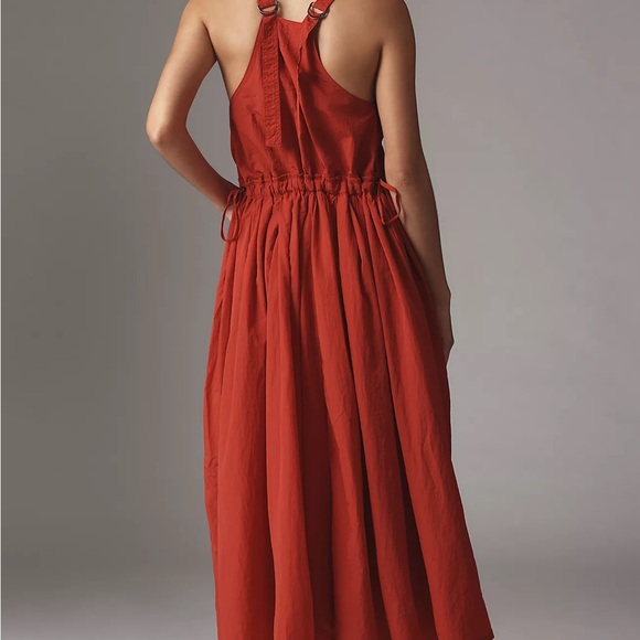 Red Dress - Picture 2 of 4